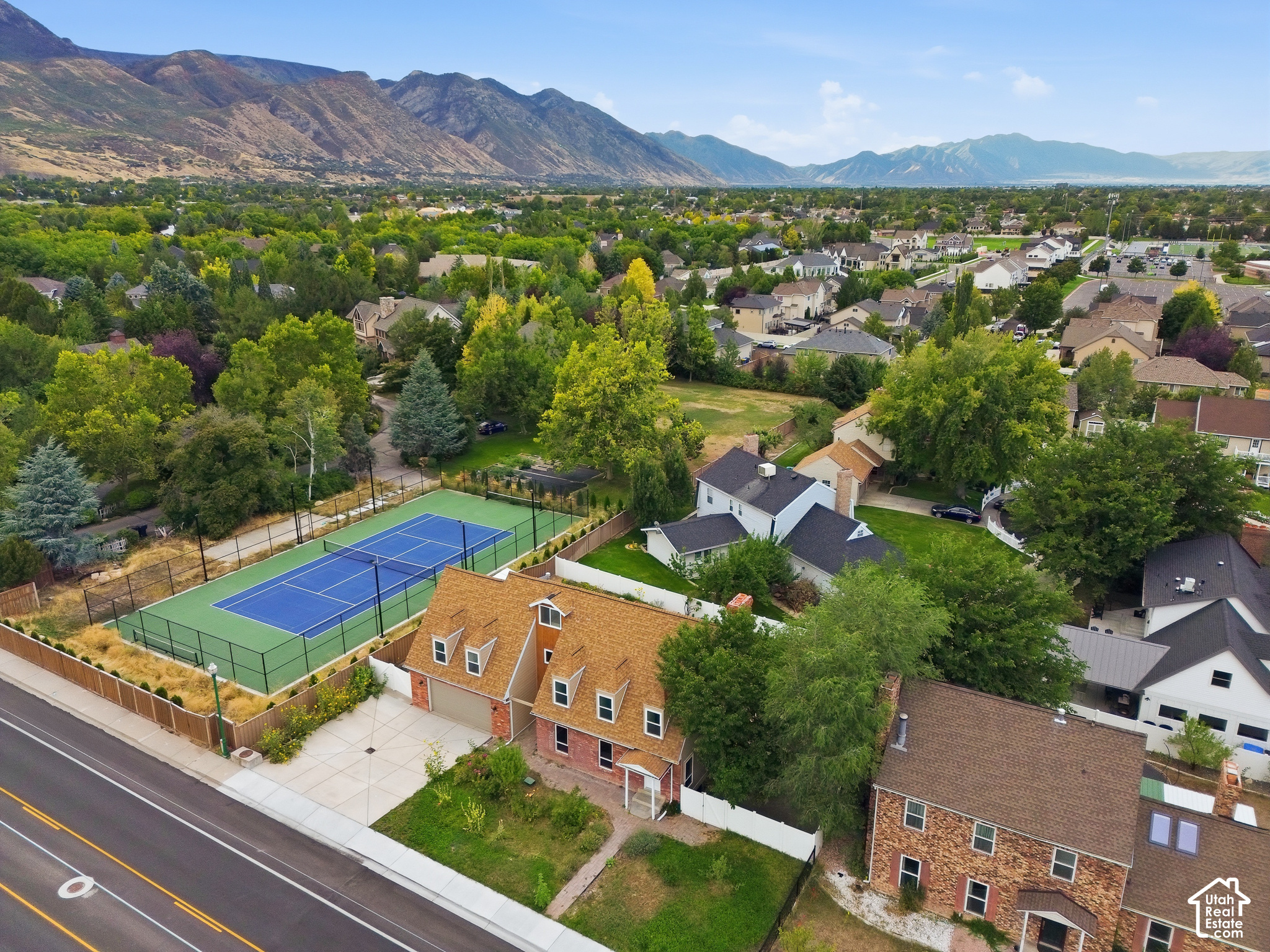 main property photo 77