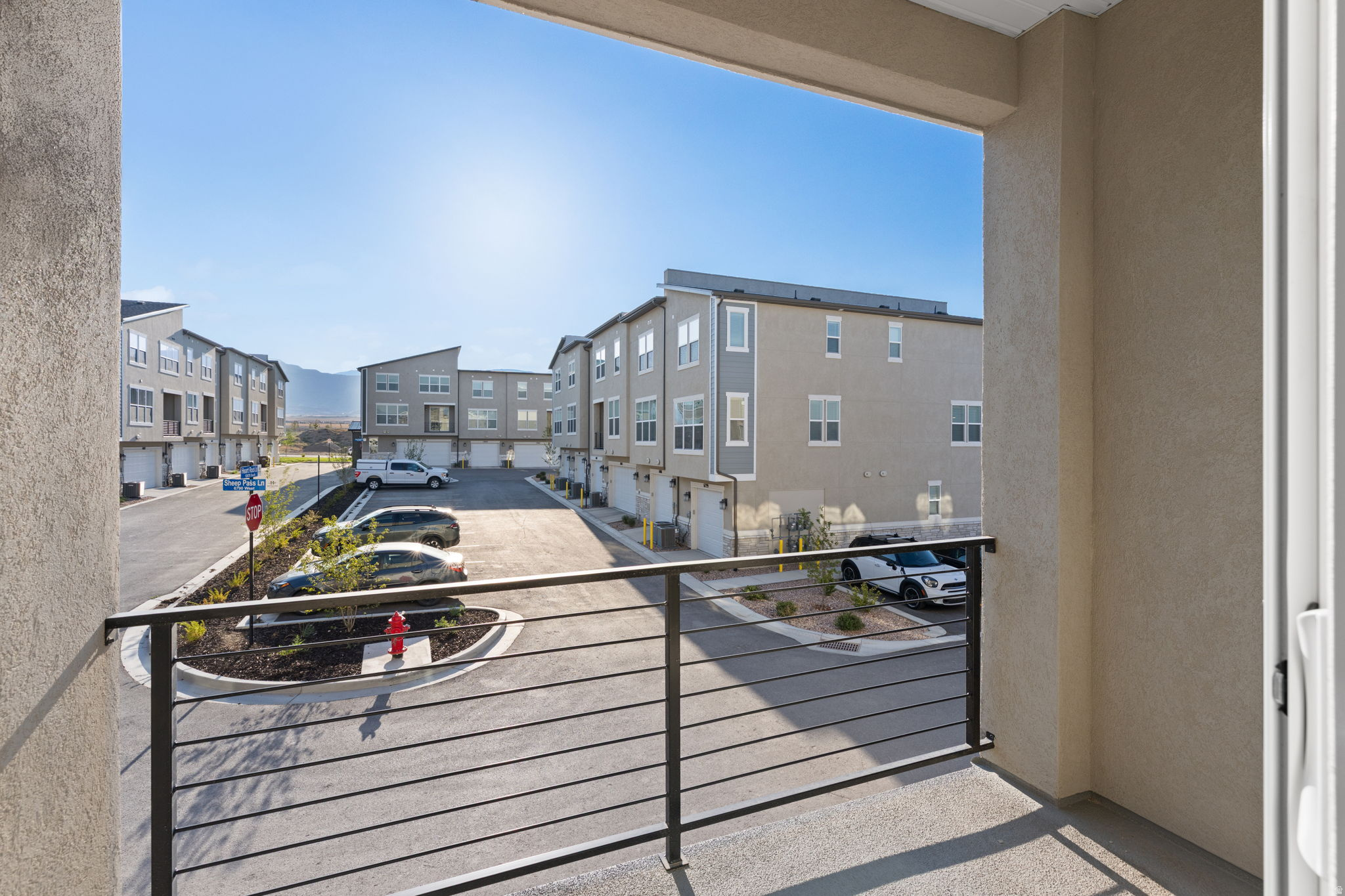 main property photo 10