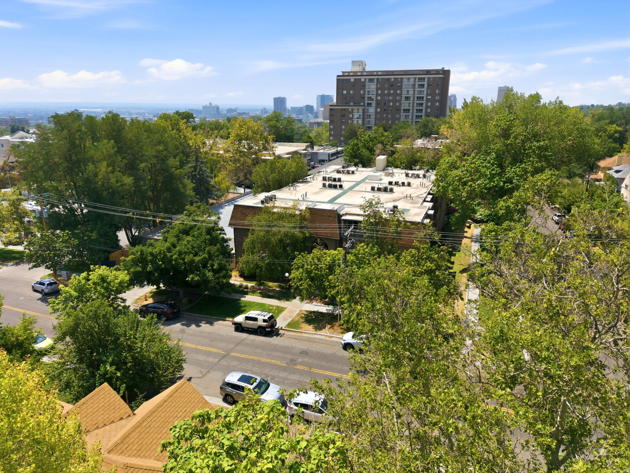 main property photo 40