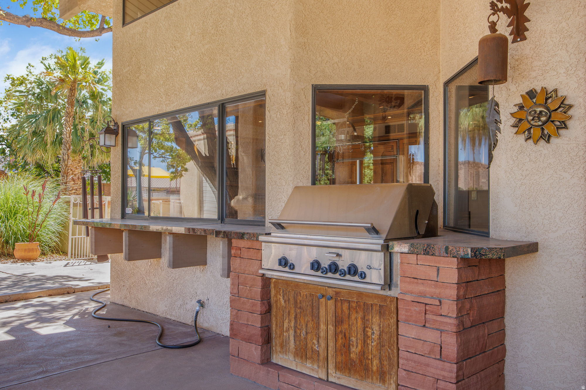 main property photo 49