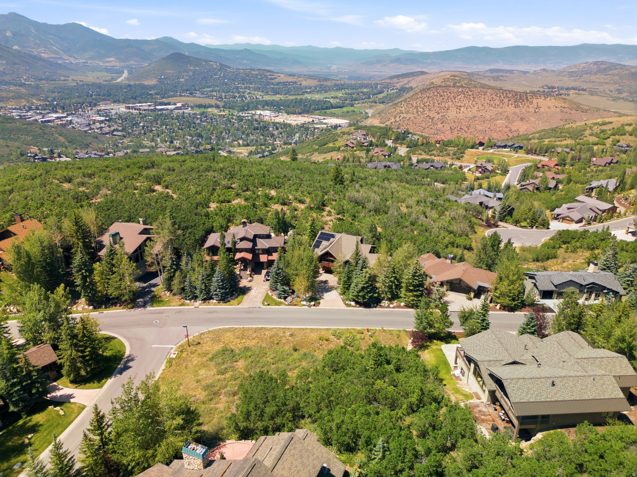 main property photo 3