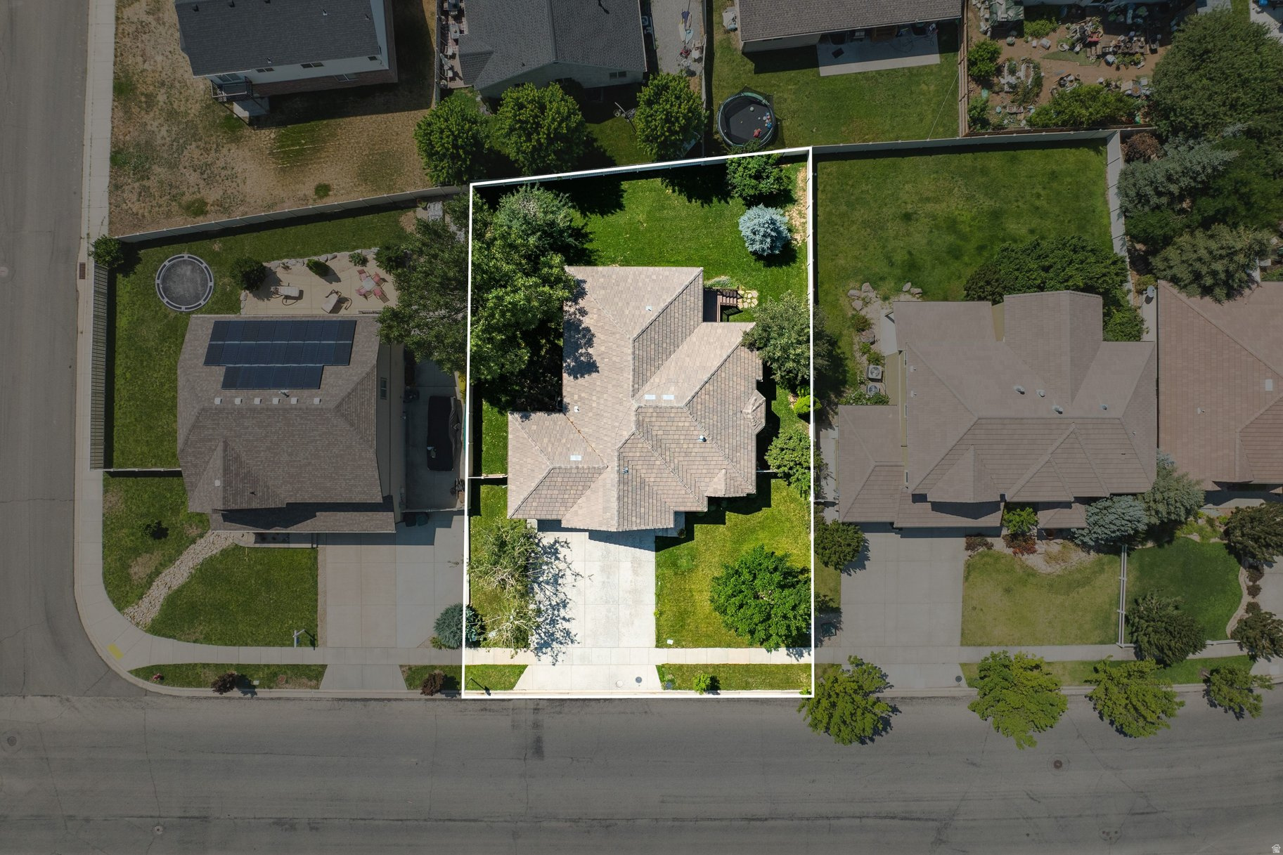 main property photo 4