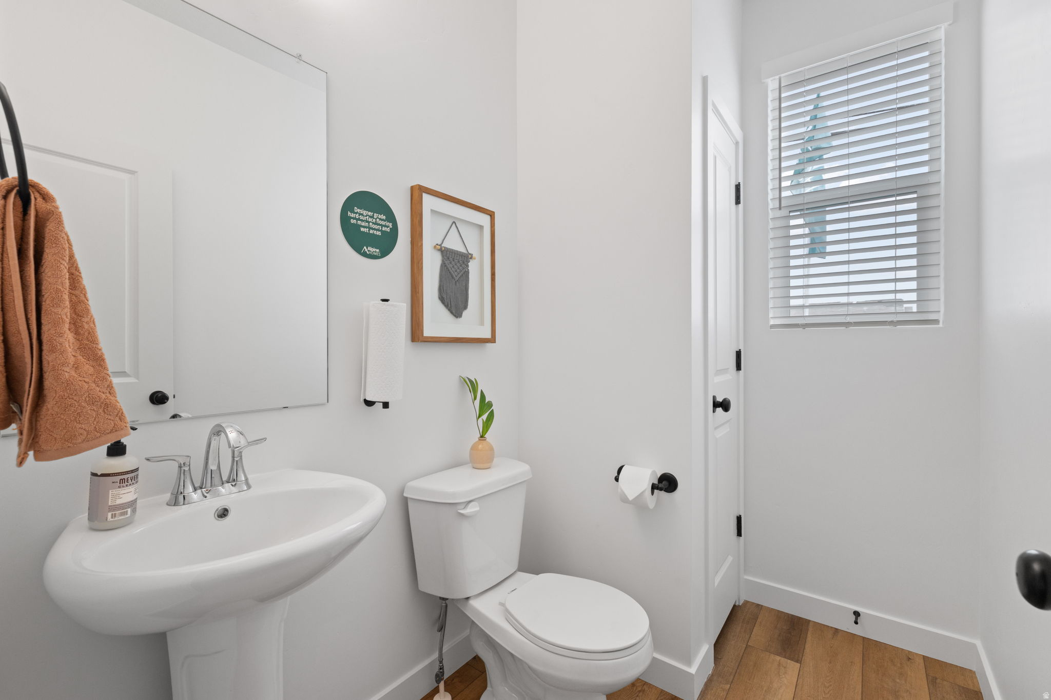 main property photo 13