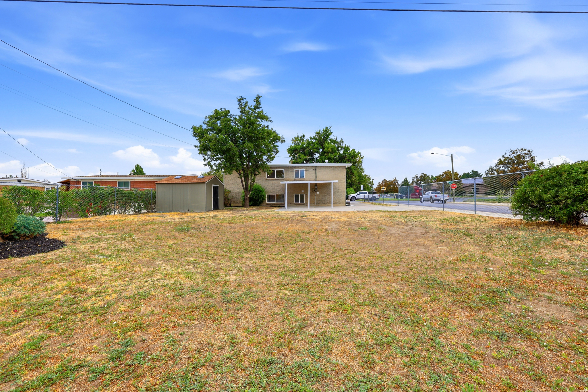 main property photo 22