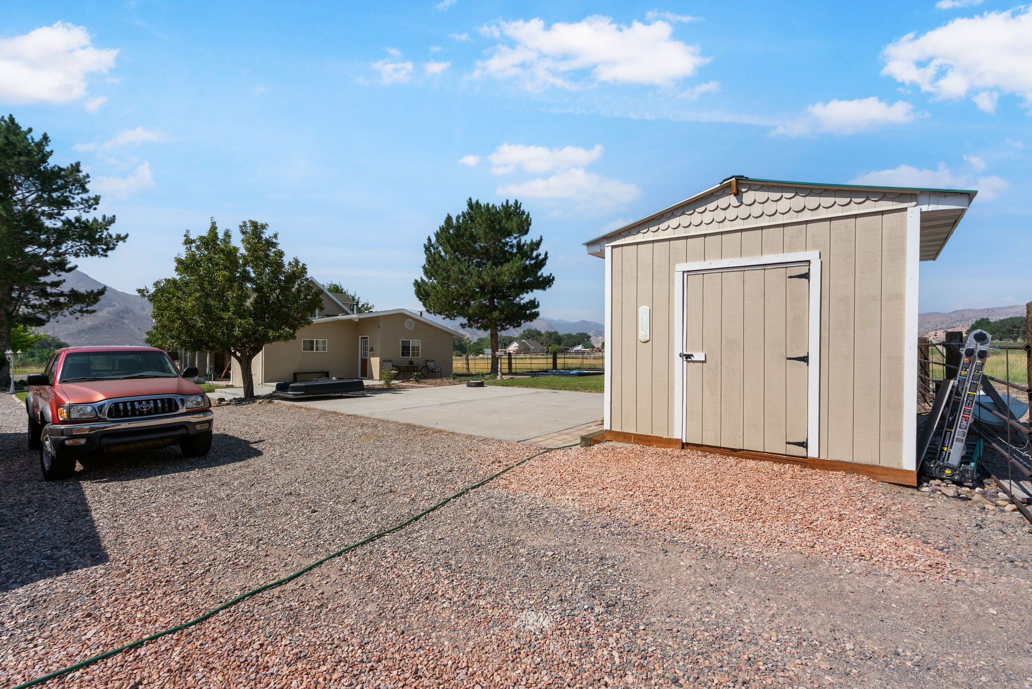 main property photo 48