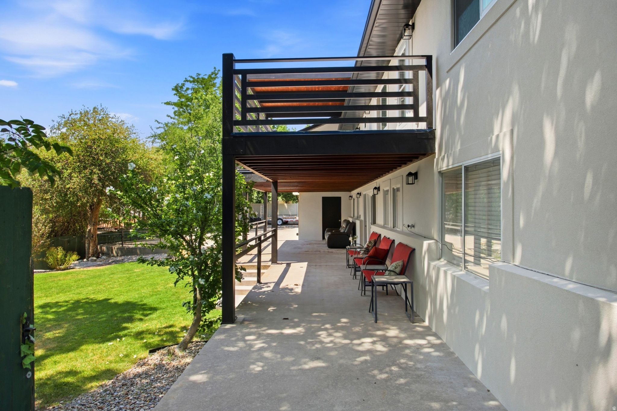 main property photo 42