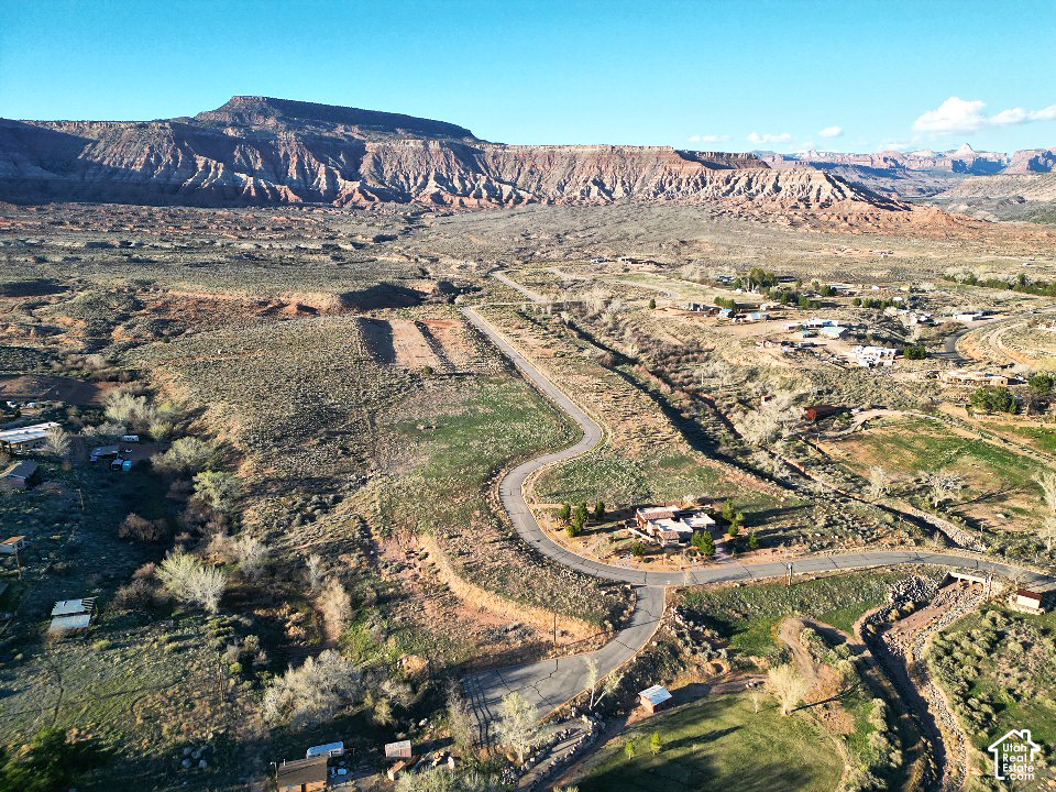 main property photo 10