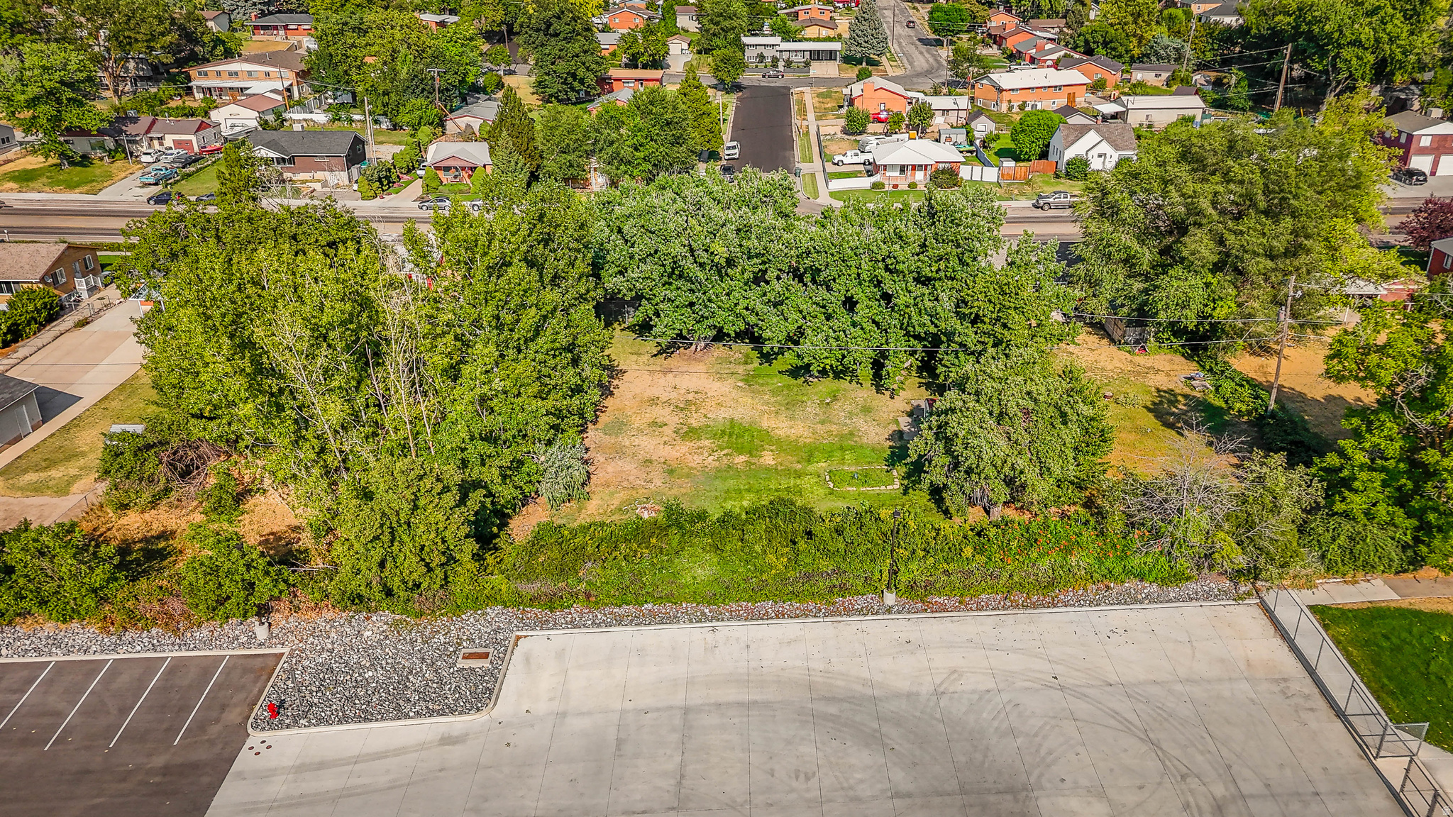 main property photo 26