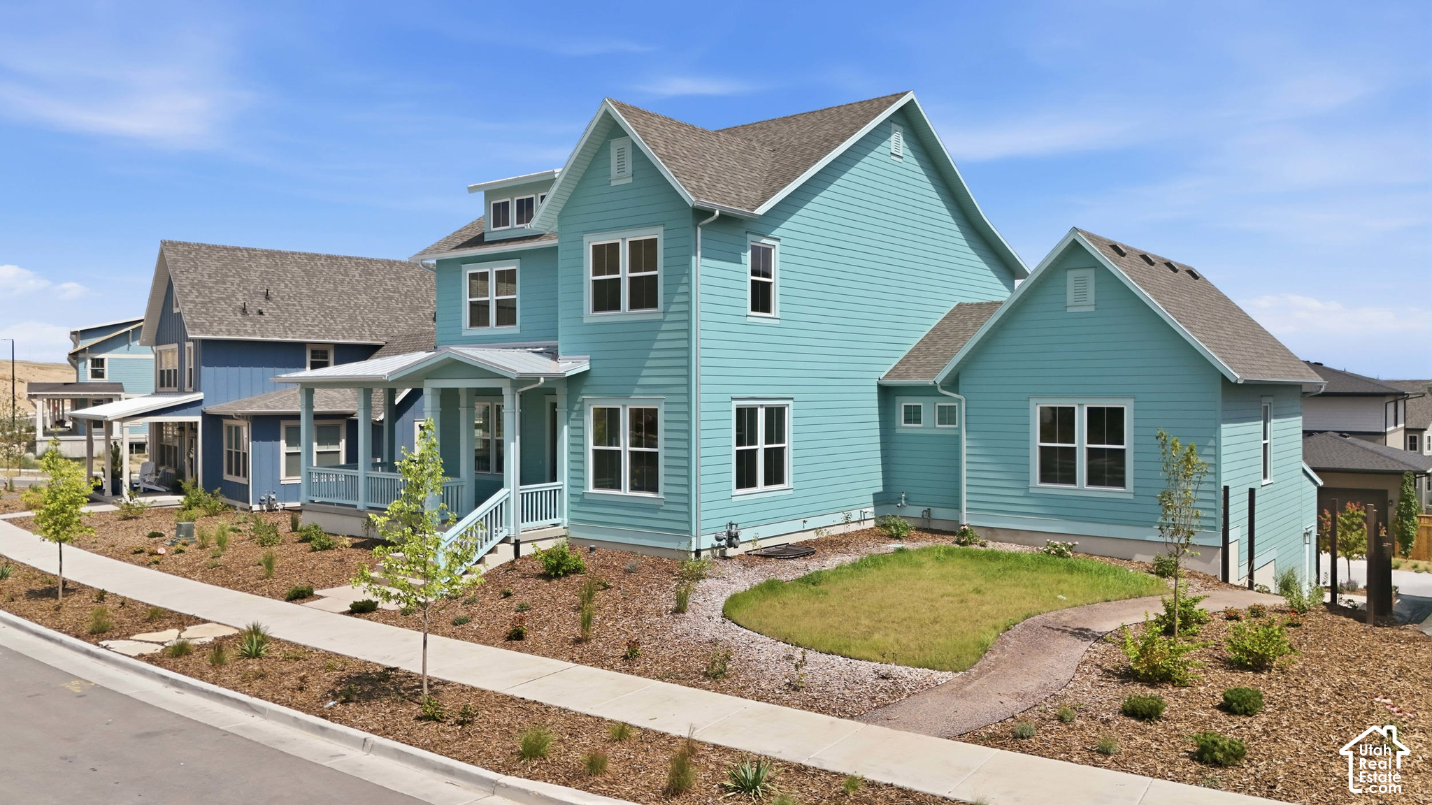main property photo 11