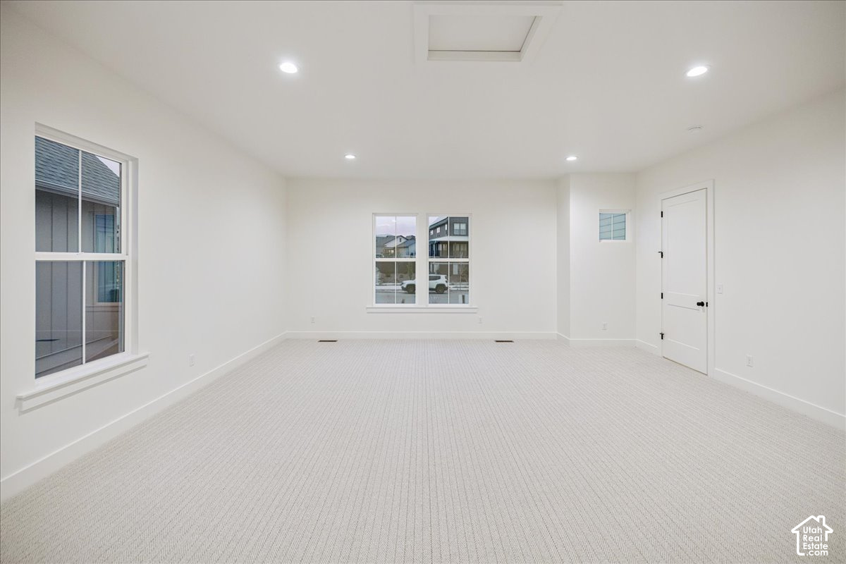 main property photo 70