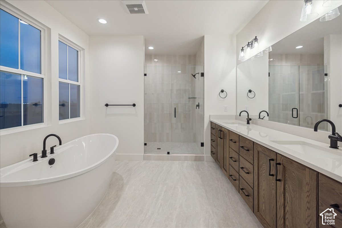 main property photo 73
