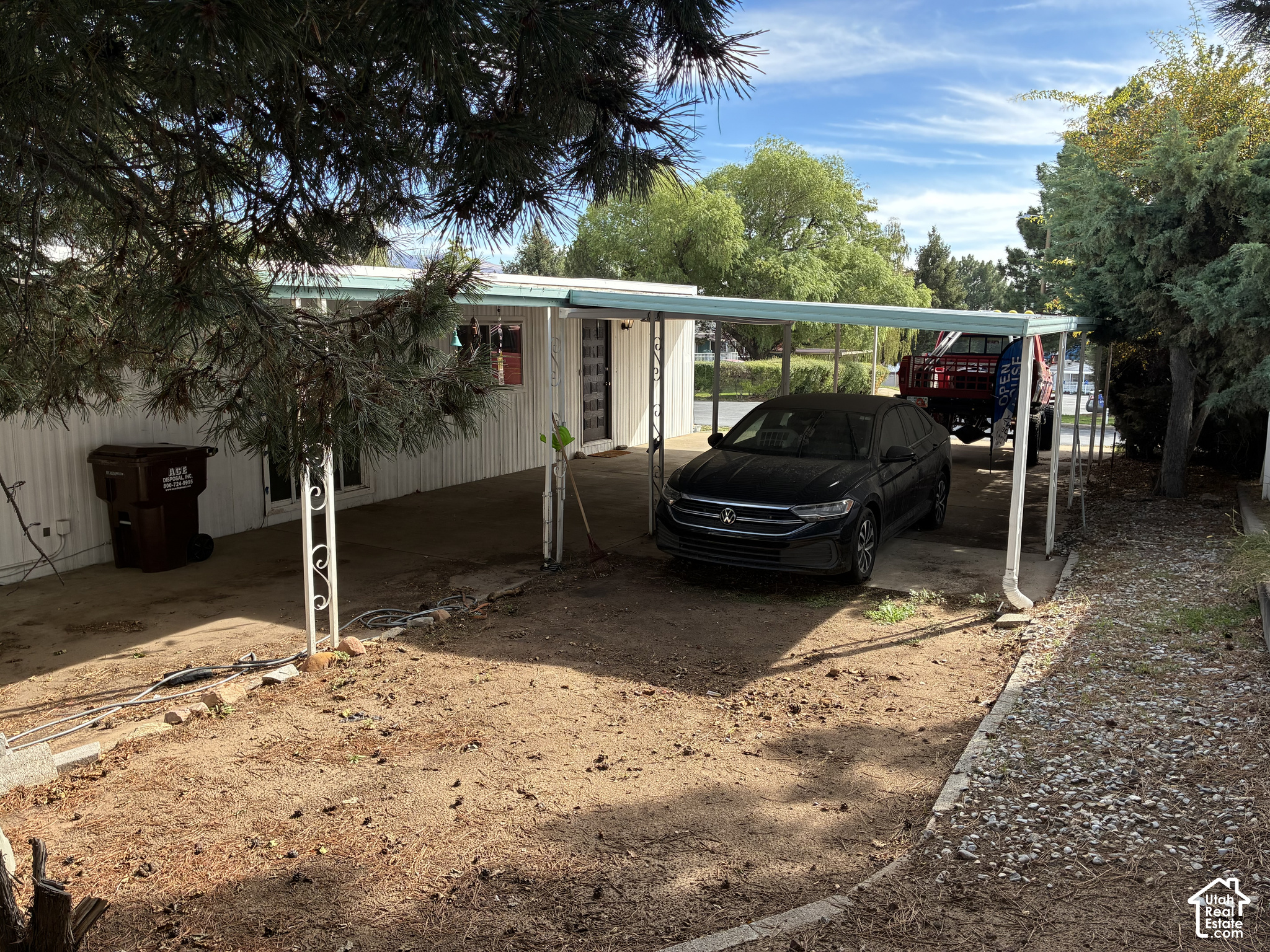 main property photo 22