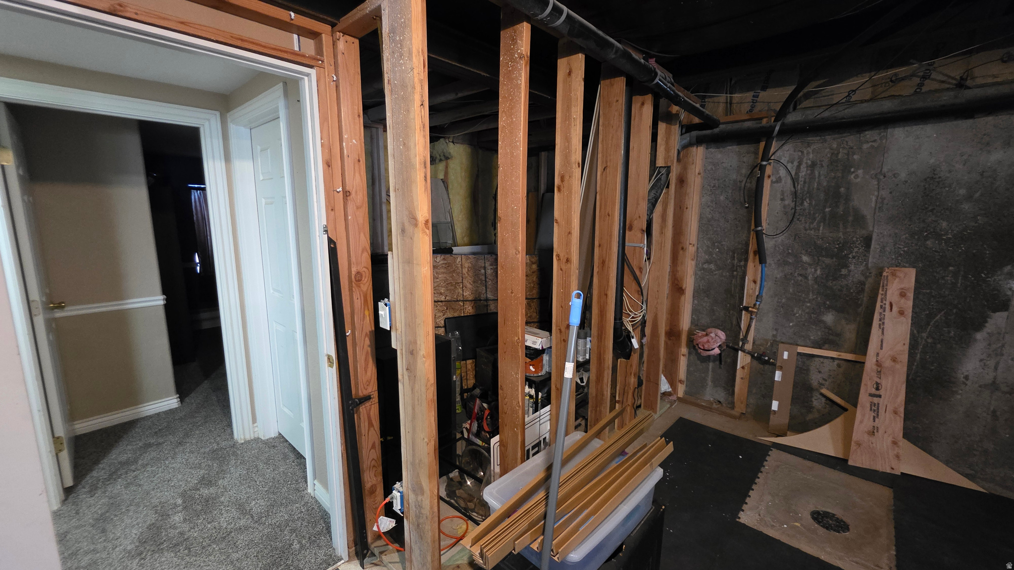 main property photo 94