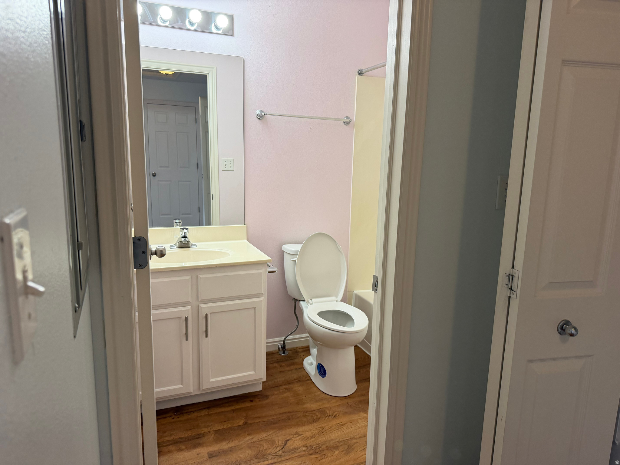 main property photo 17