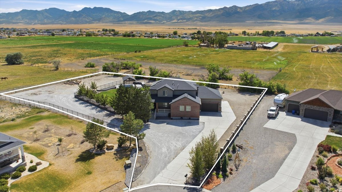 main property photo 71