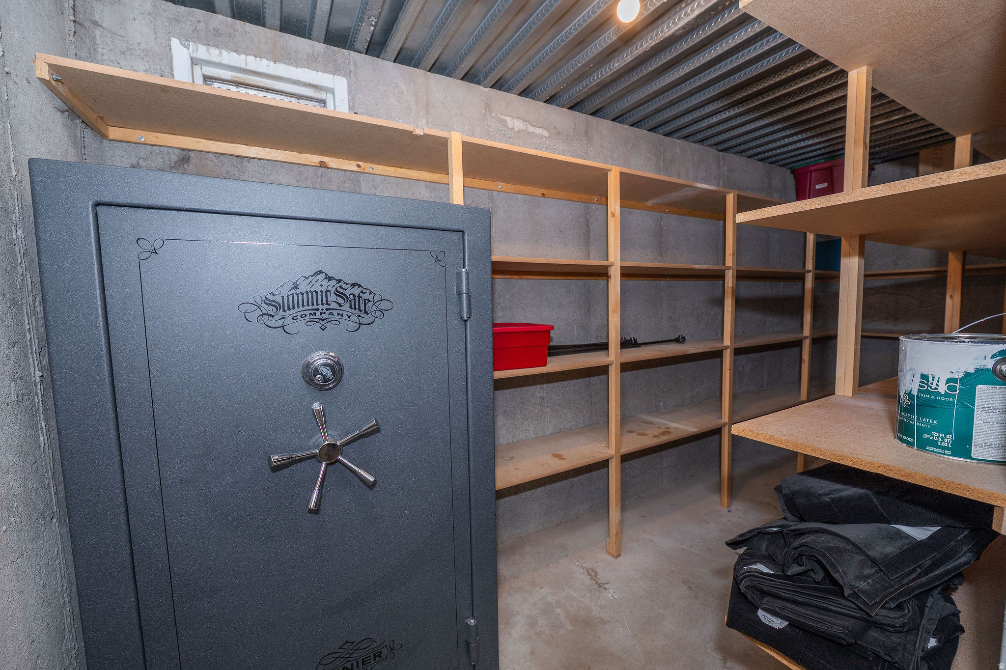 main property photo 48