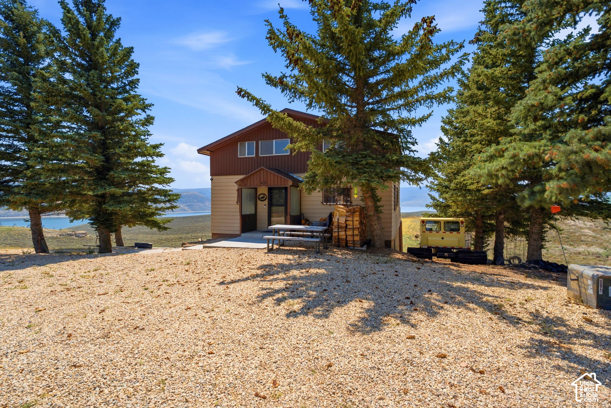 main property photo 44