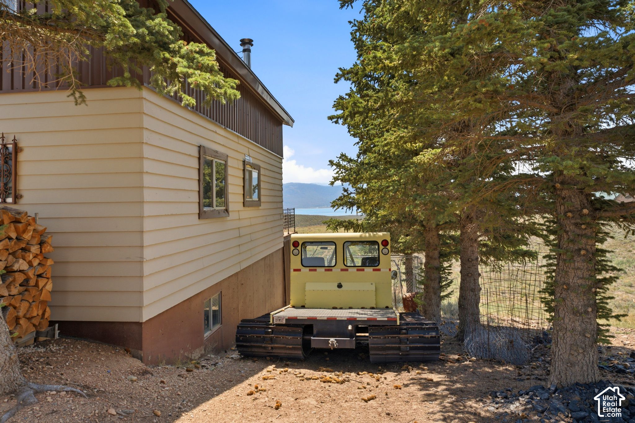 main property photo 46