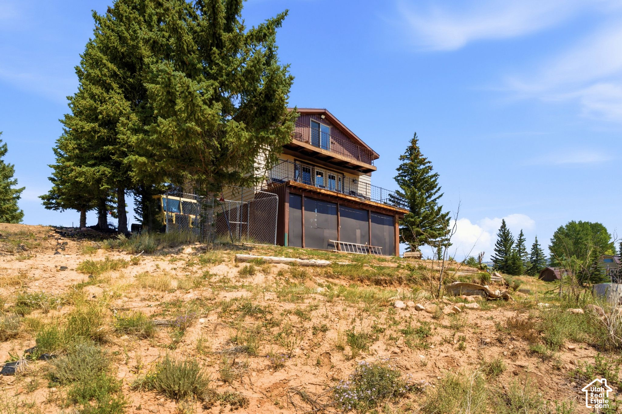 main property photo 50