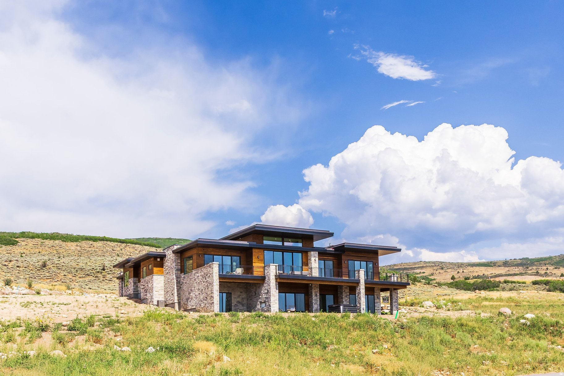 main property photo 76