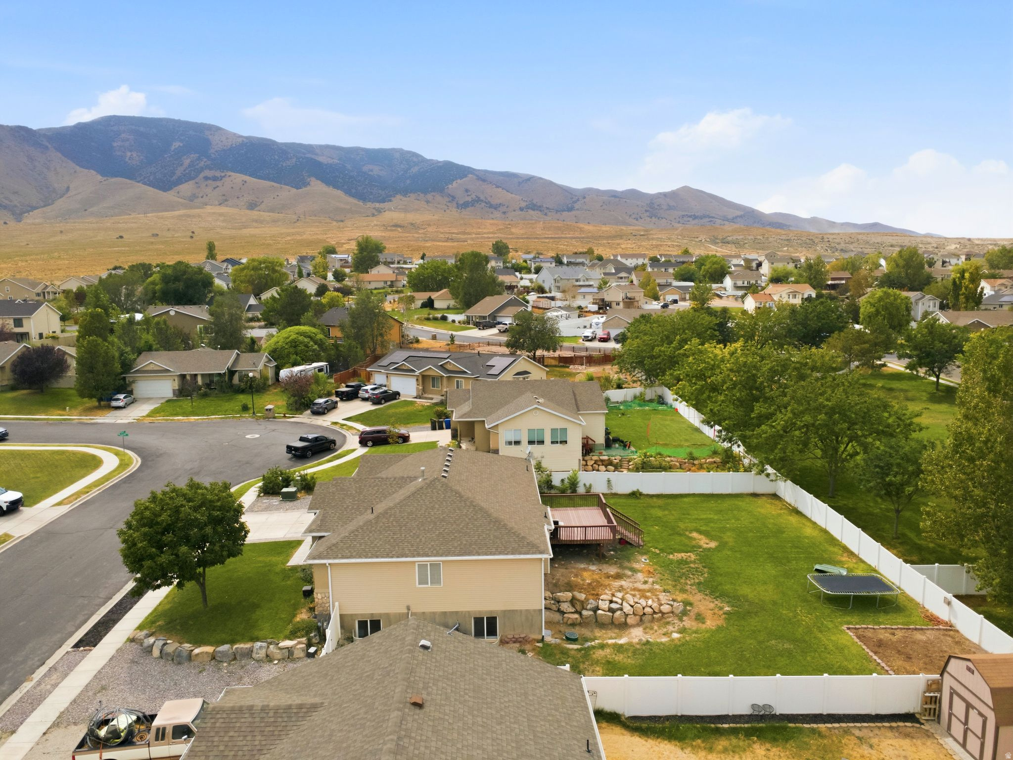 main property photo 59