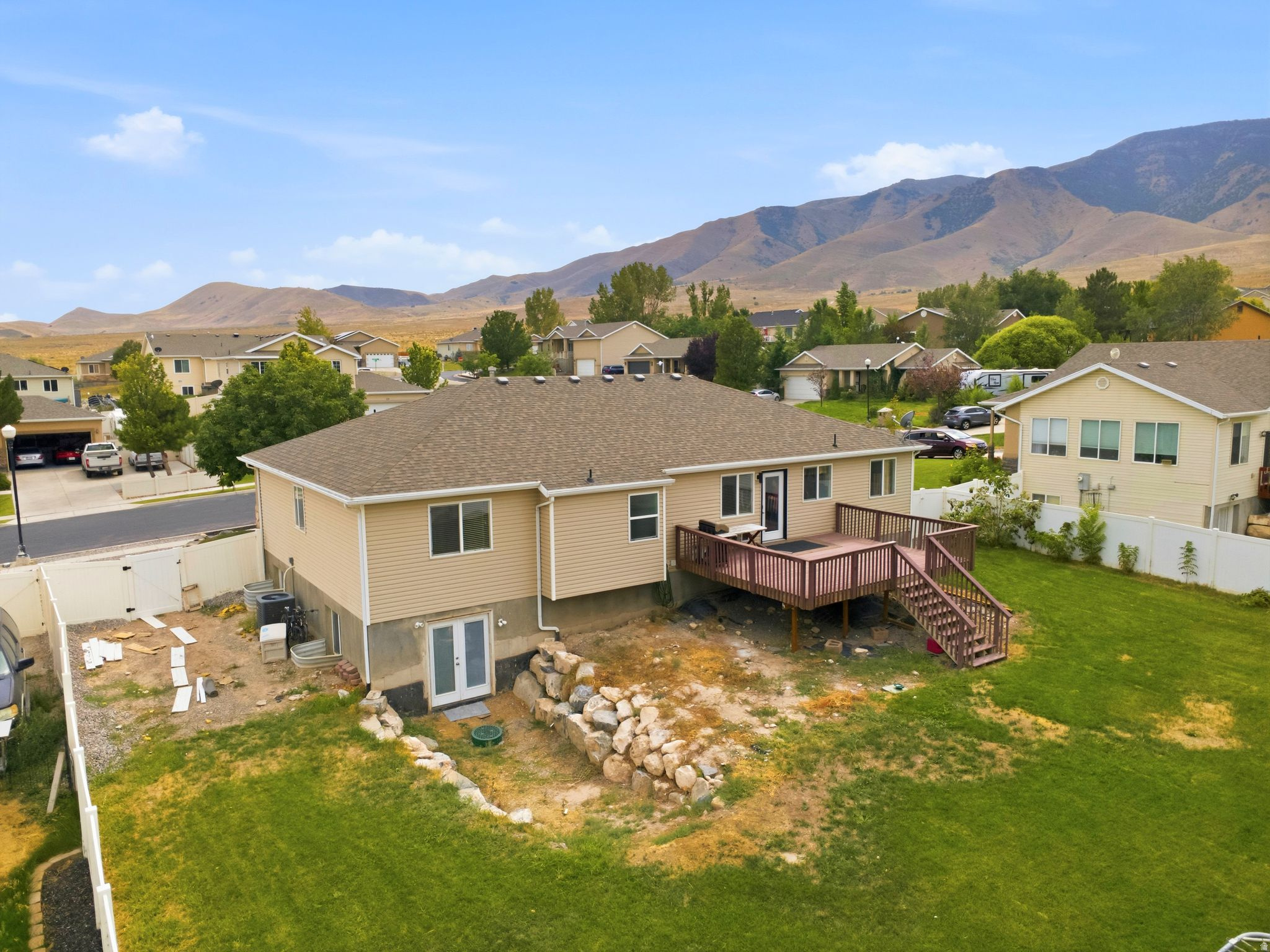 main property photo 63