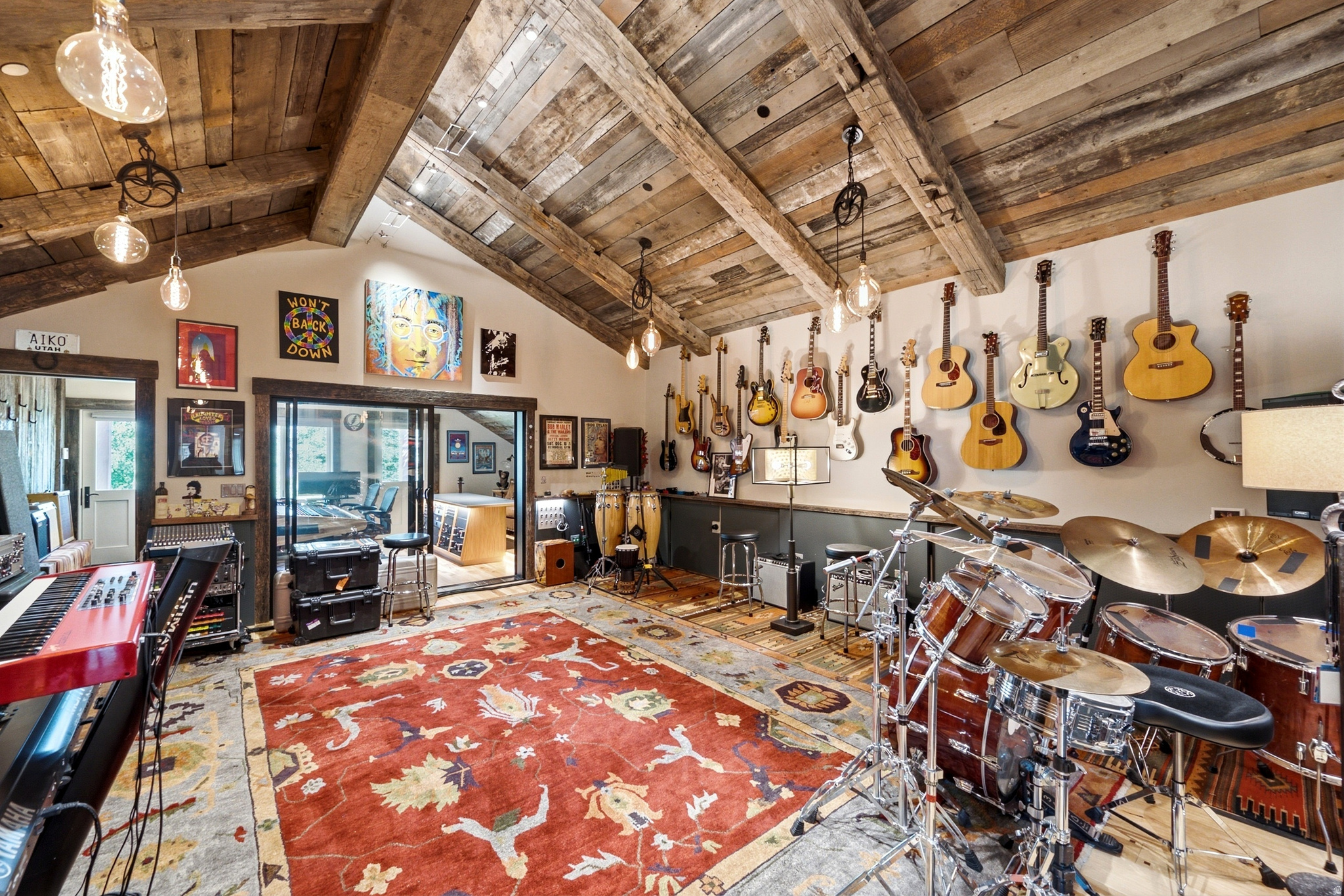 main property photo 76
