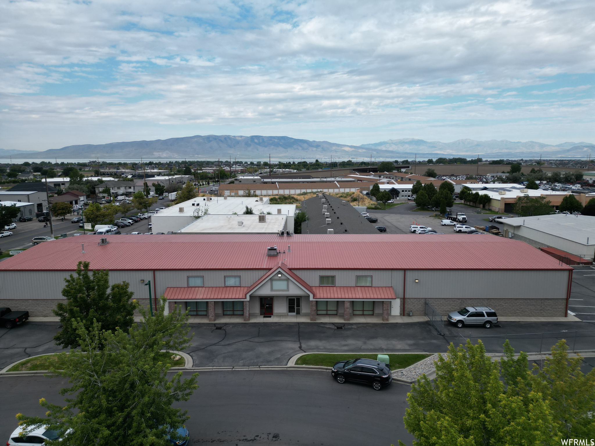 main property photo 12