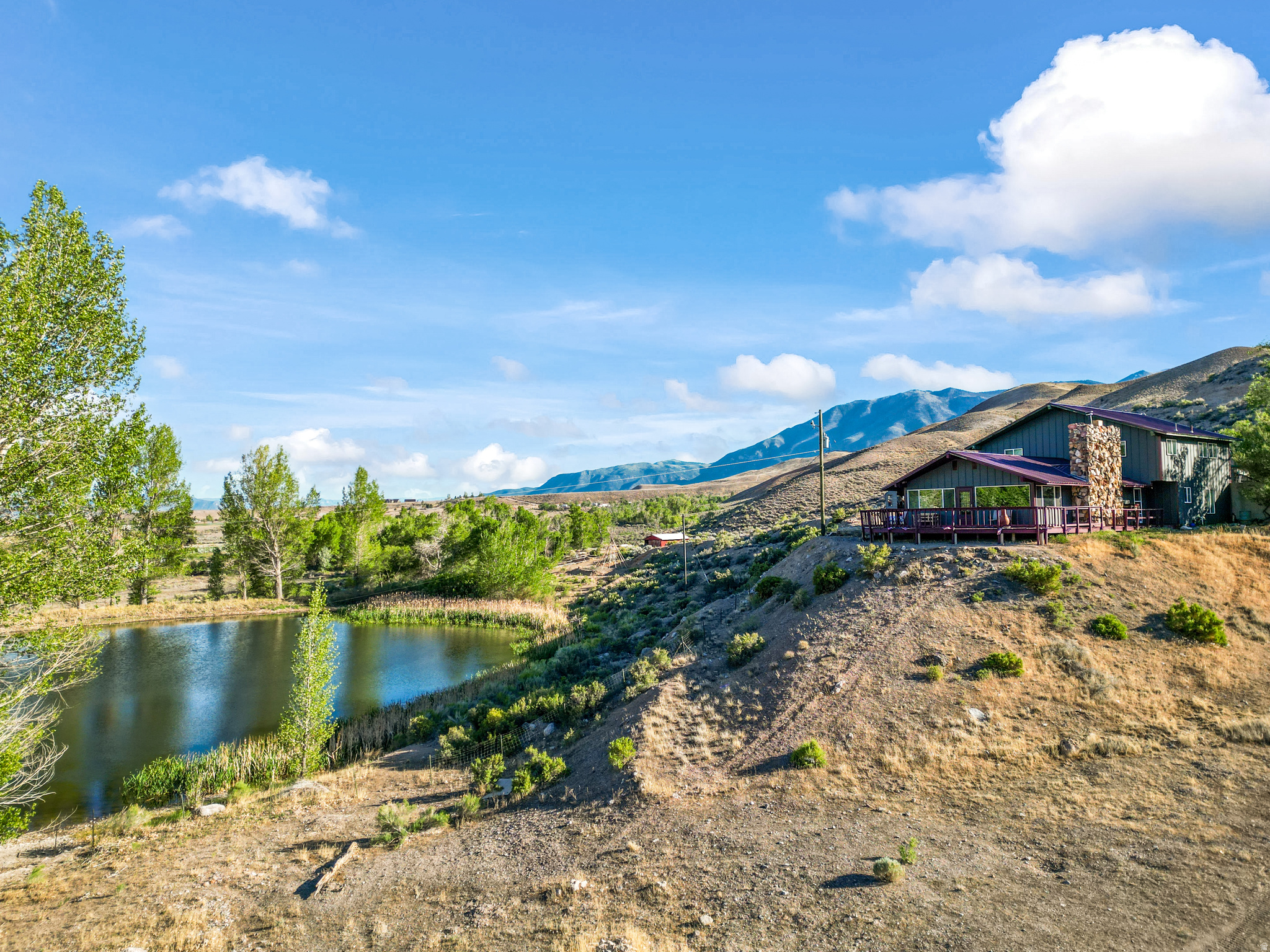 main property photo 18