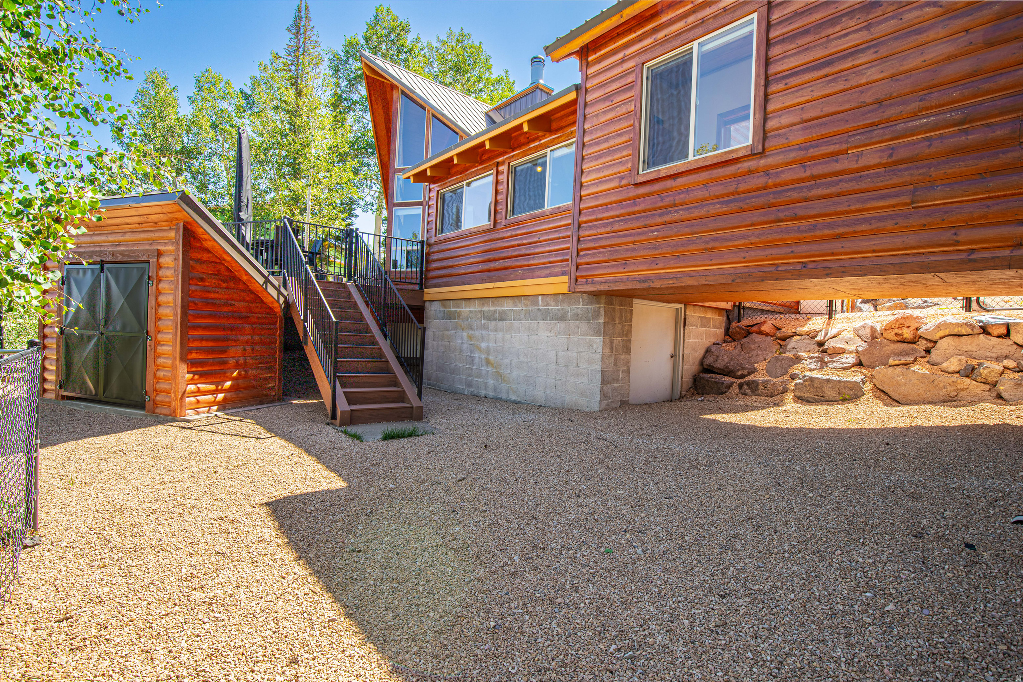 main property photo 51
