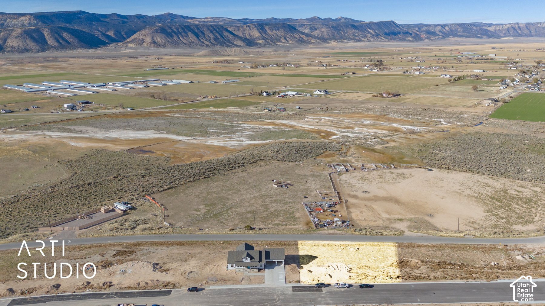 main property photo 4