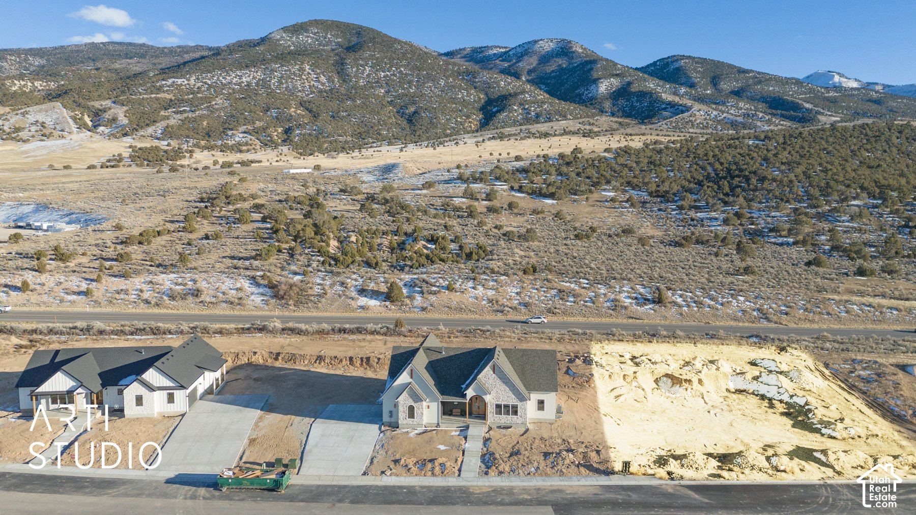main property photo 5
