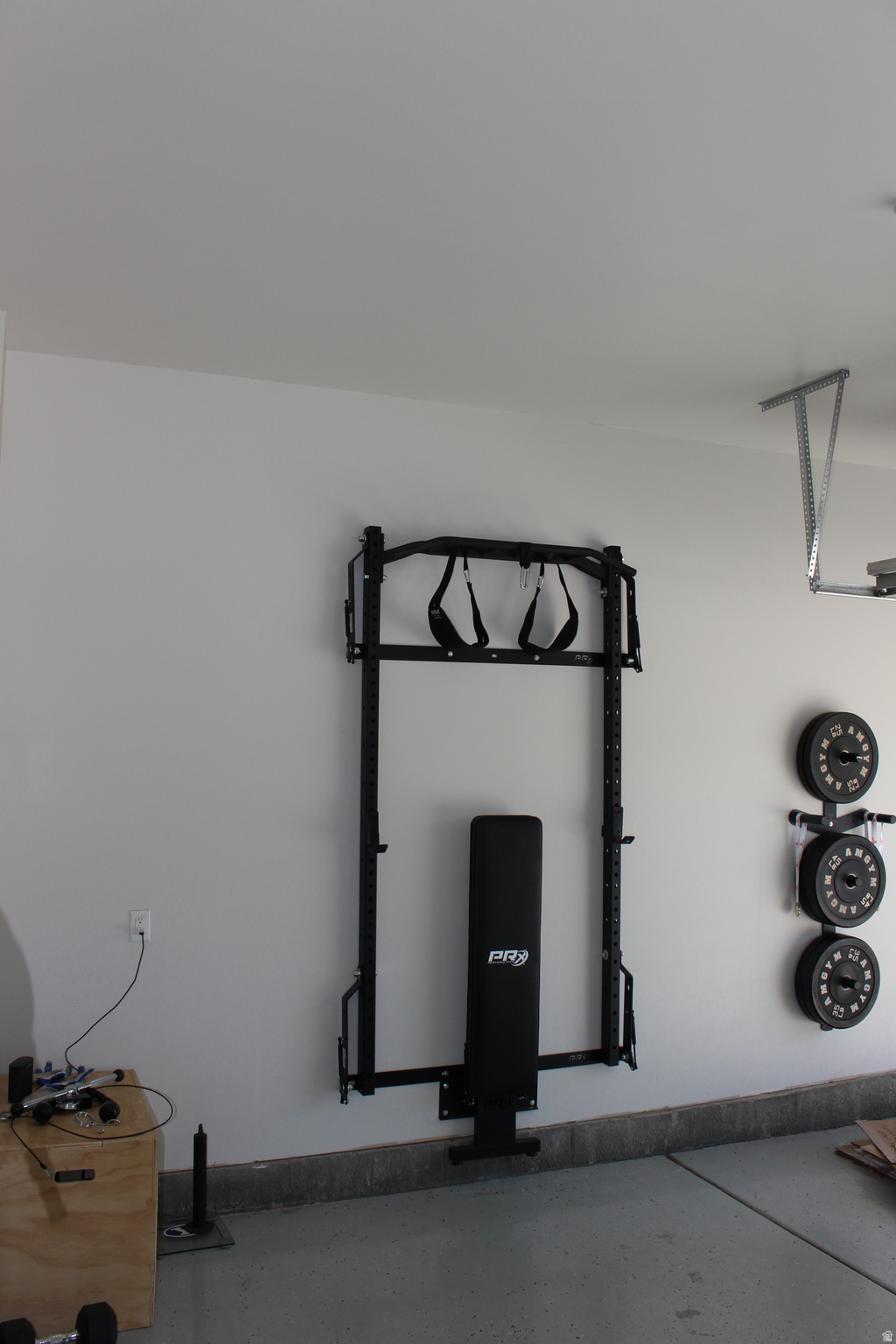 main property photo 32