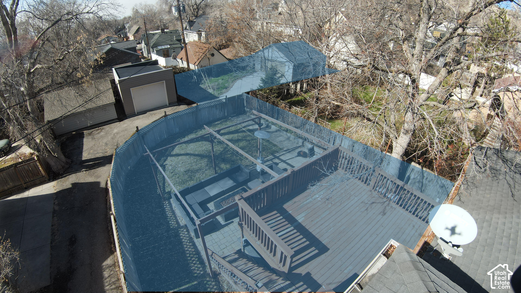 main property photo 36