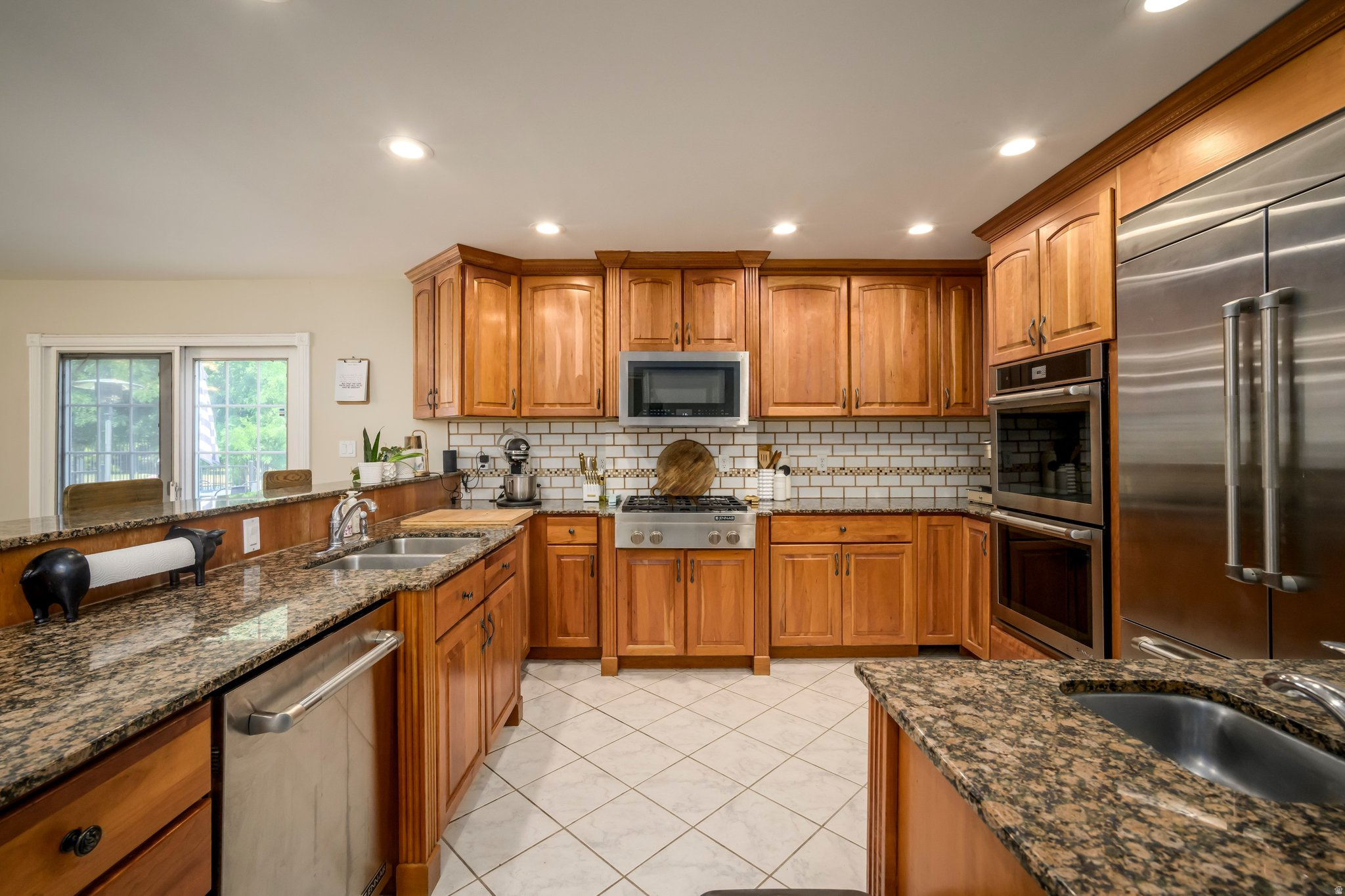 main property photo 20