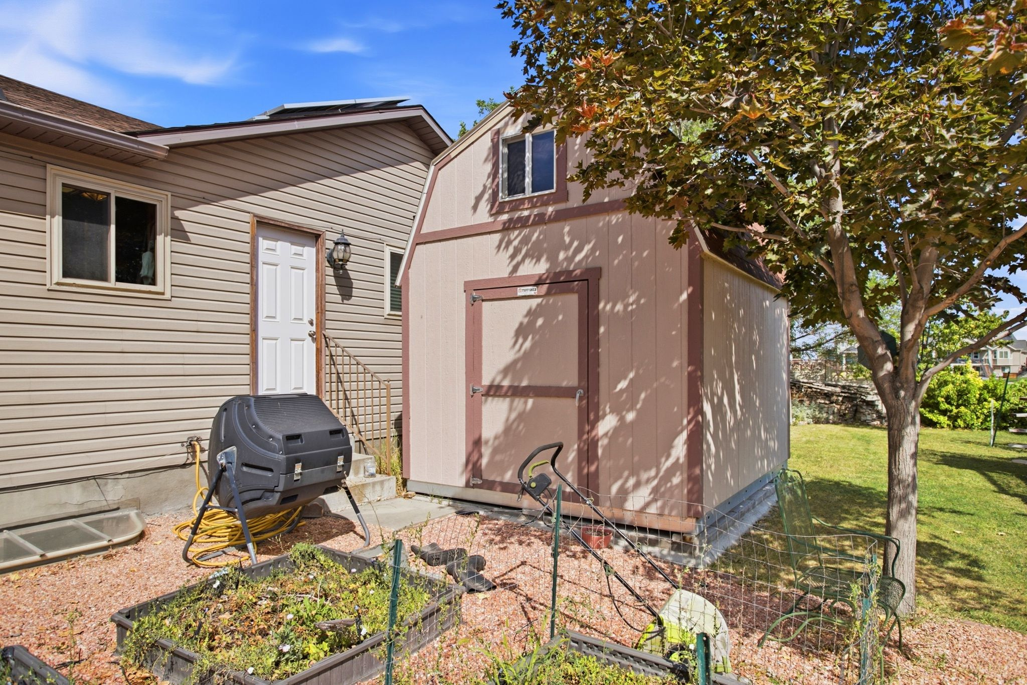 main property photo 57