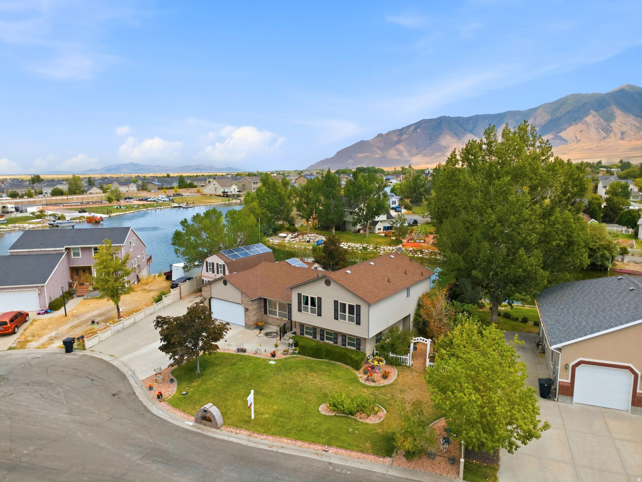 main property photo 68