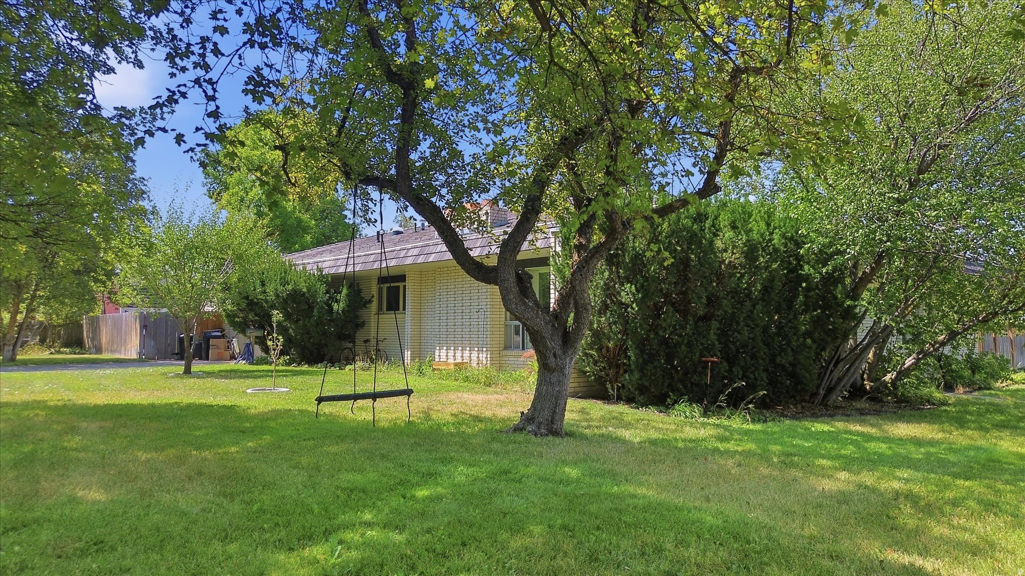 main property photo 59