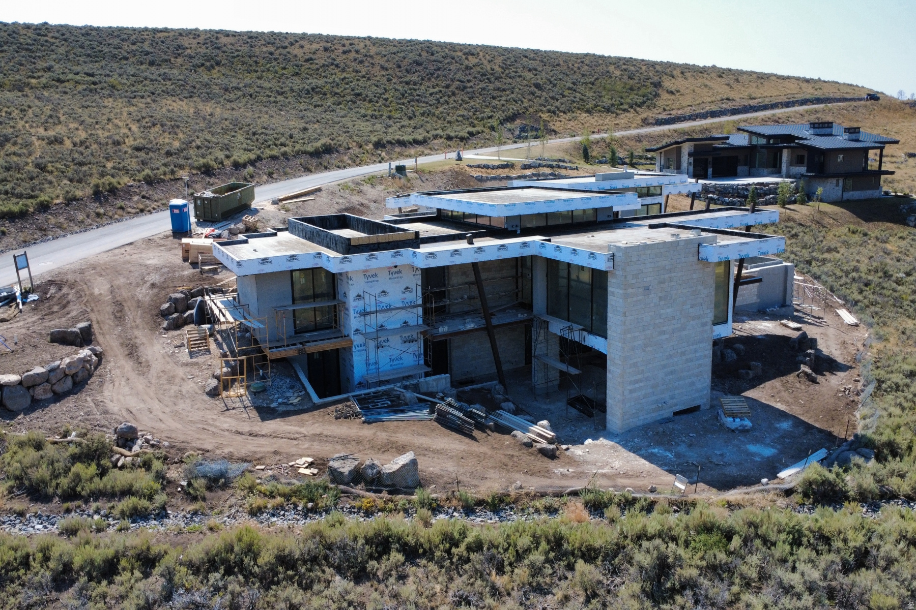 main property photo 4
