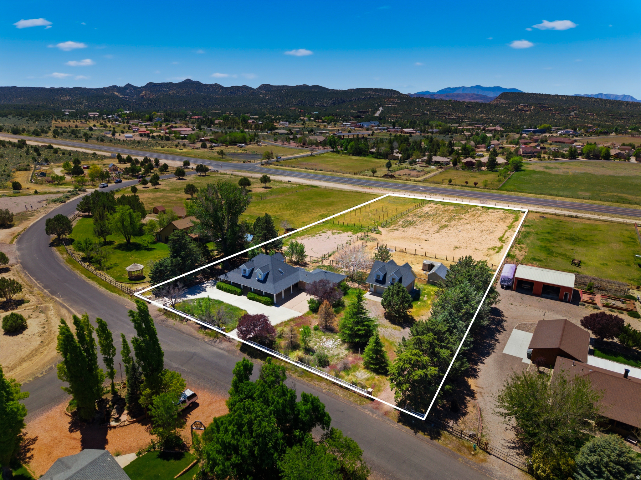 main property photo 48