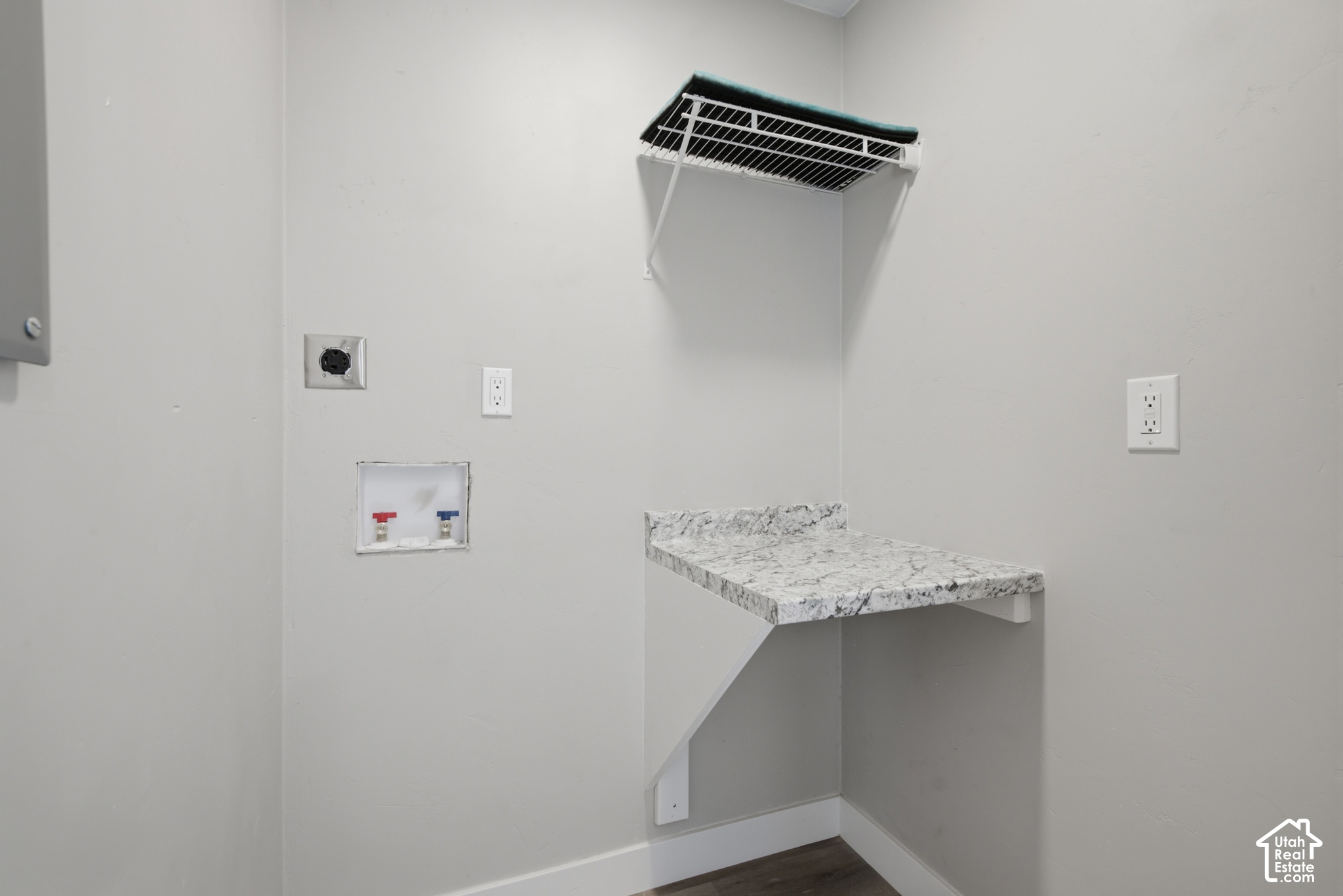 property viewer photo 17