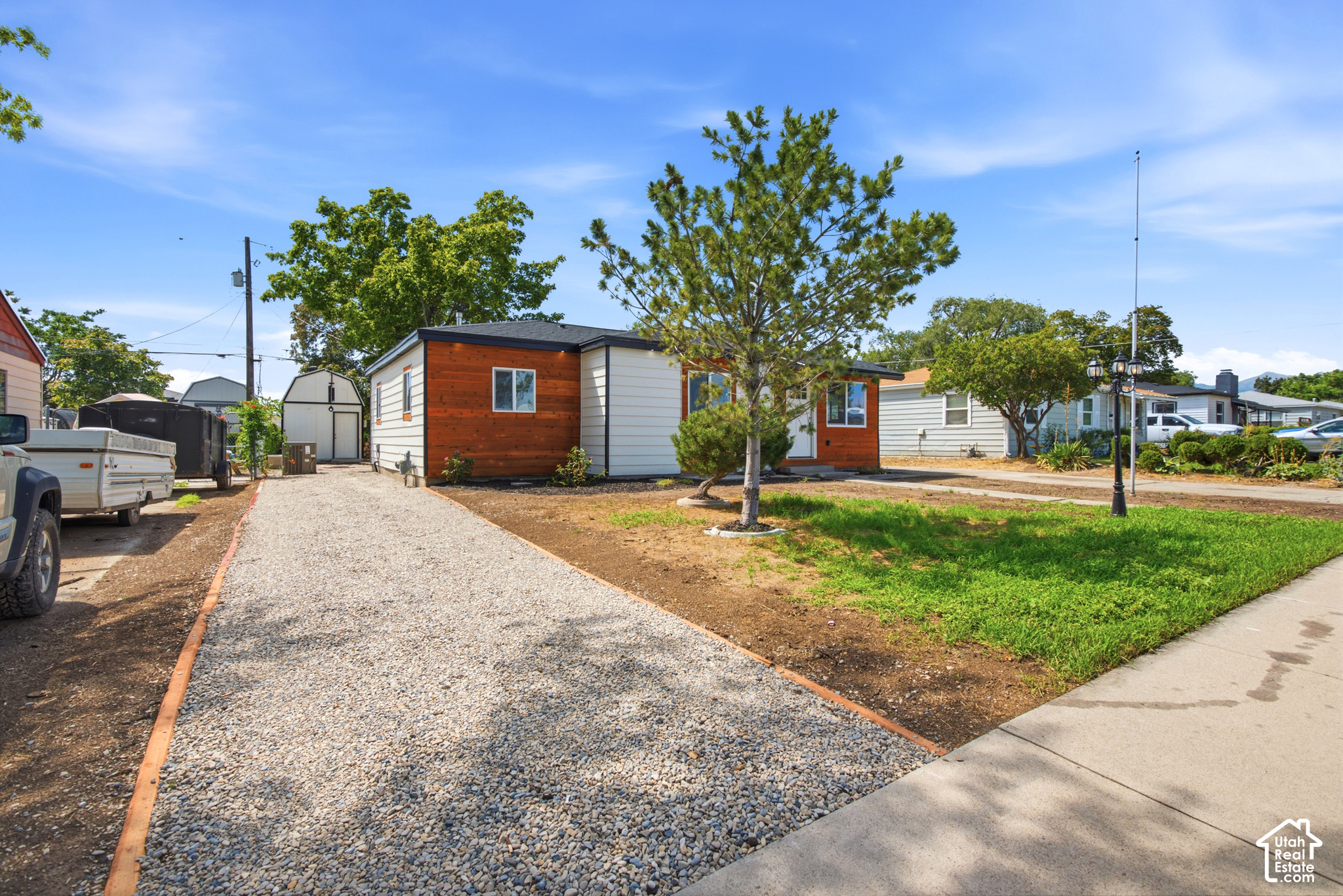 property viewer photo 4
