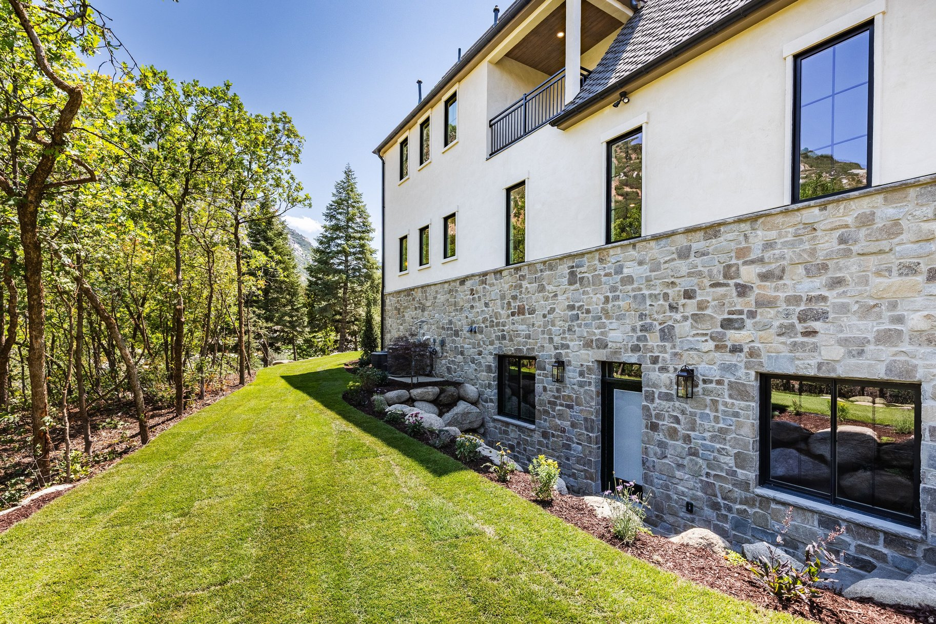 main property photo 58