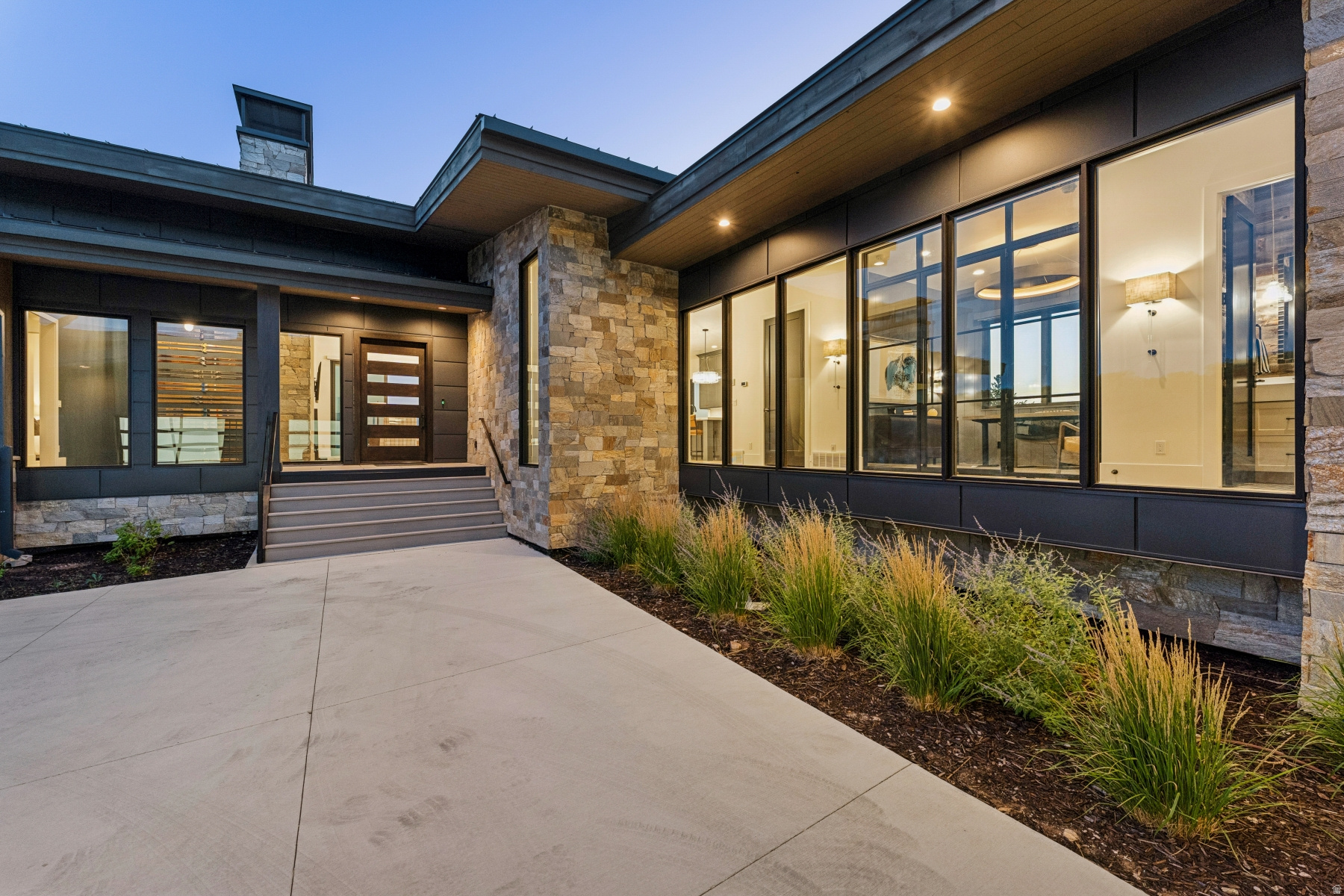 main property photo 63