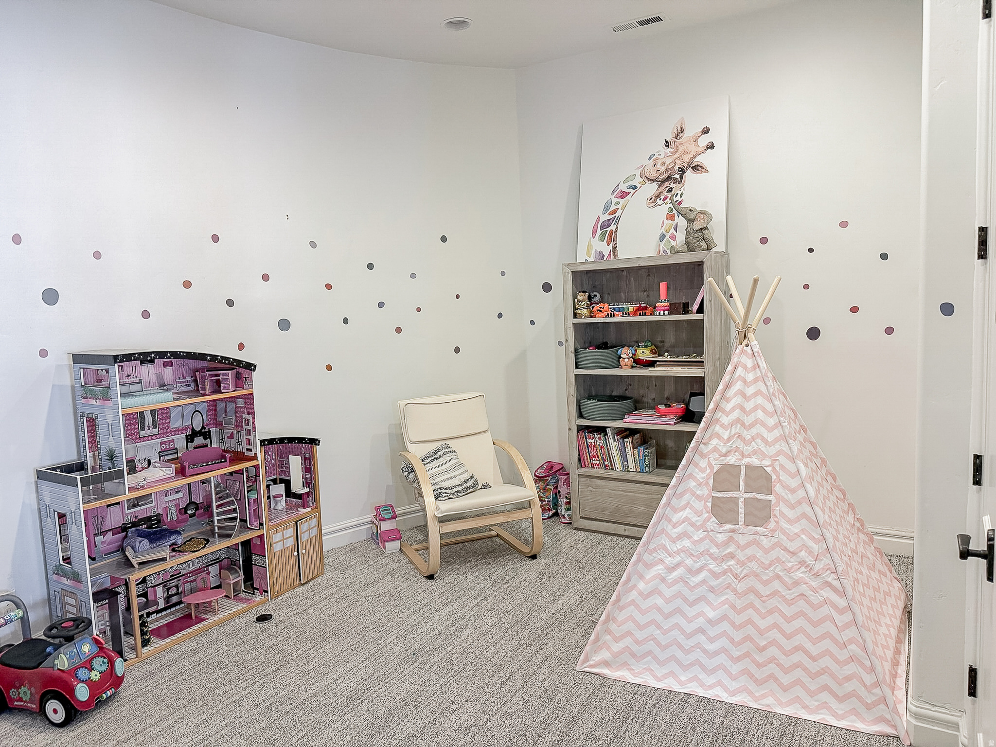 main property photo 66