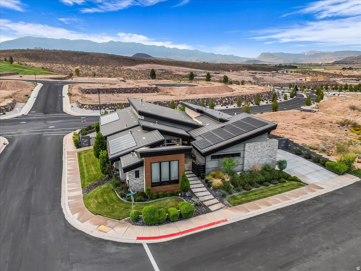 main property photo 50