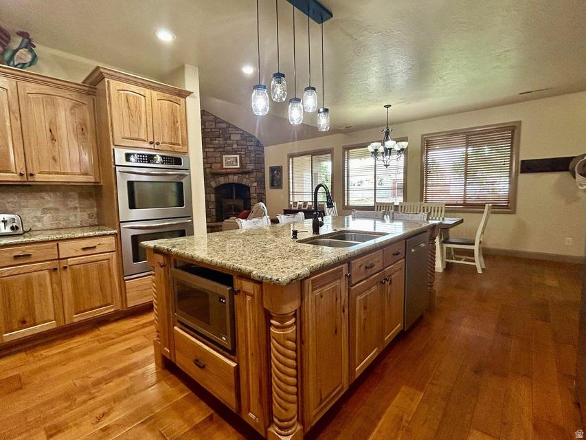 main property photo 17