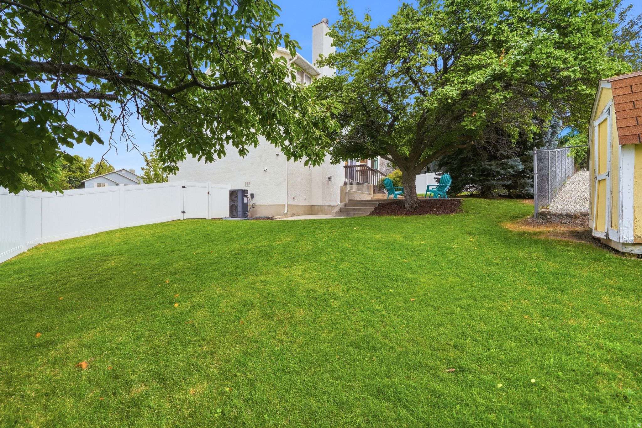 main property photo 46