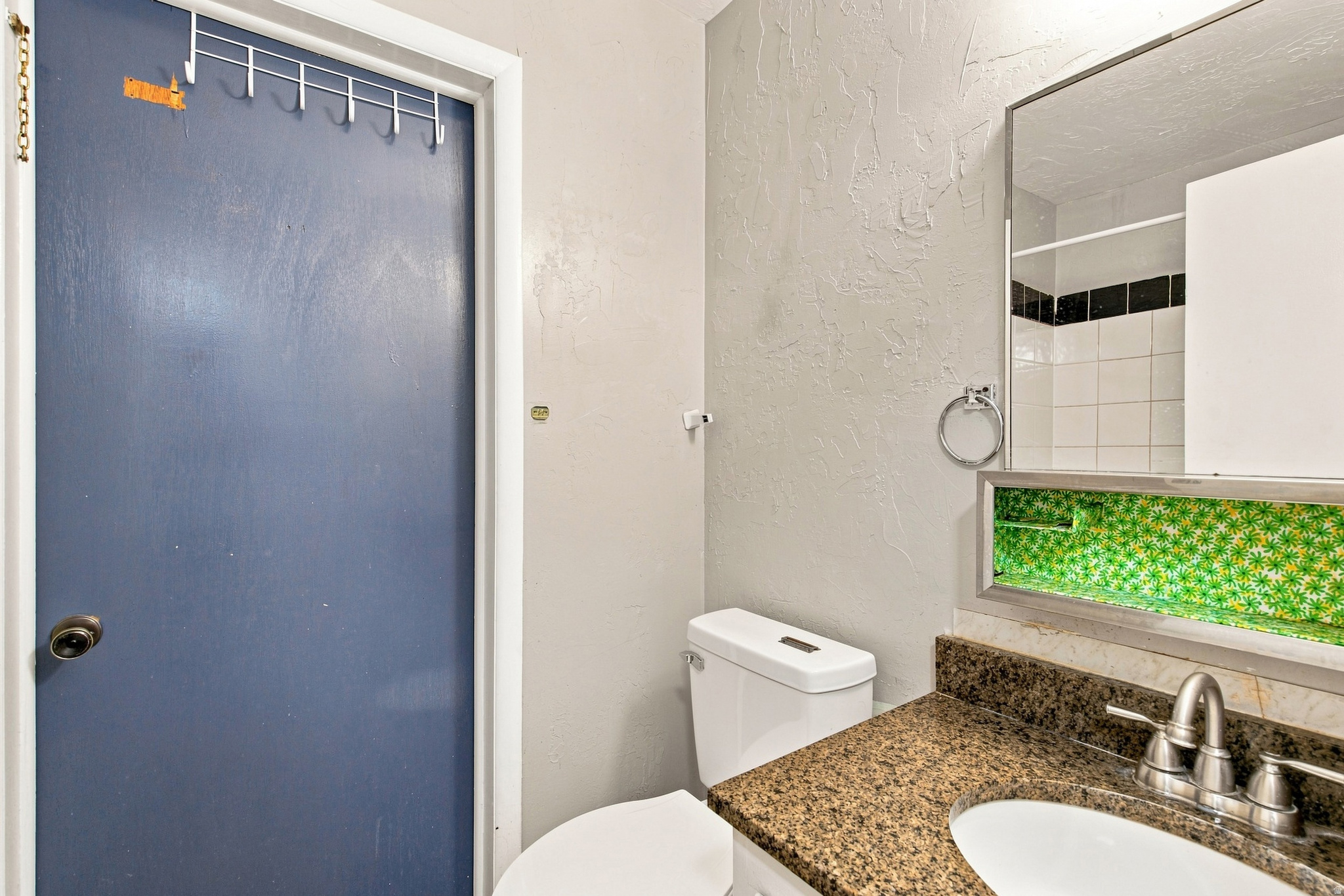 main property photo 12