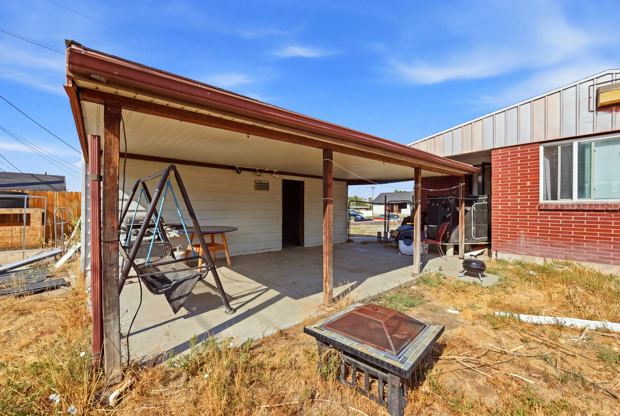 main property photo 21